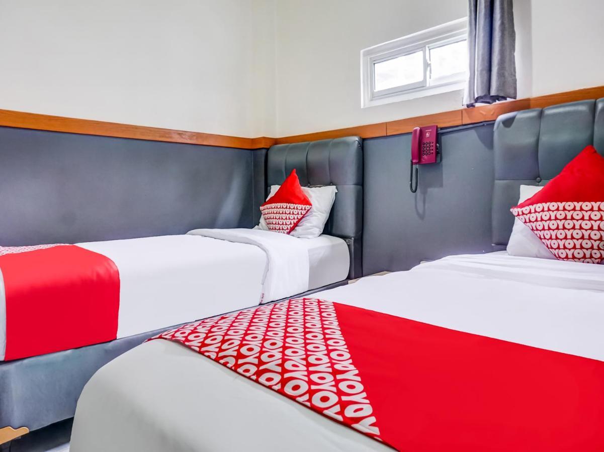 B Shaw Hotel Dżakarta Zewnętrze zdjęcie